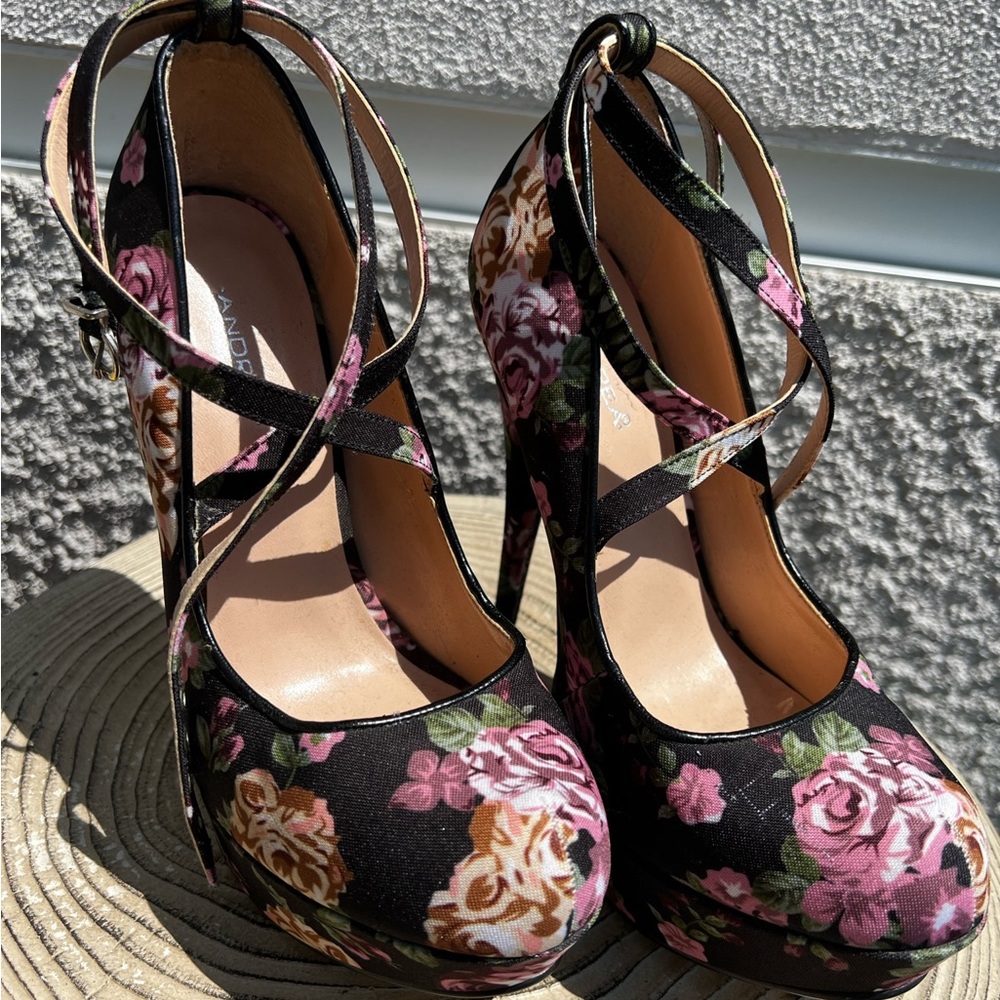 black and pink floral heels w ankle strap by Andrea